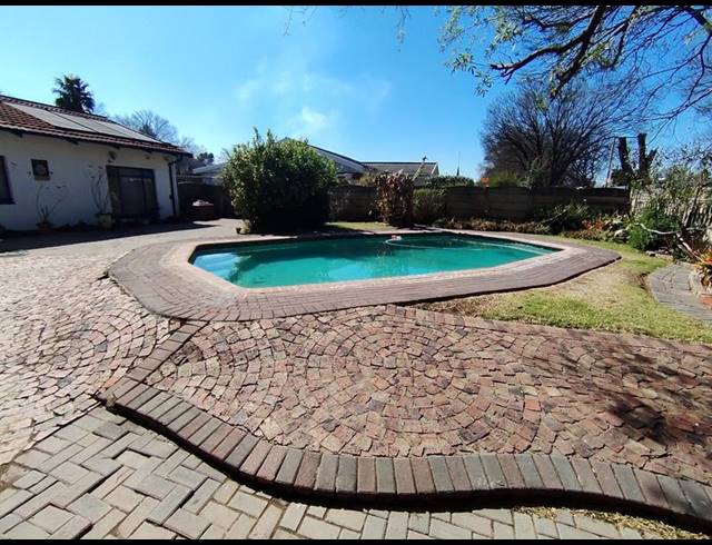 3 BEDROOM HOUSE FOR SALE IN SASOLBURG EXT 3